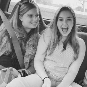 Meet your Posher, Lilly